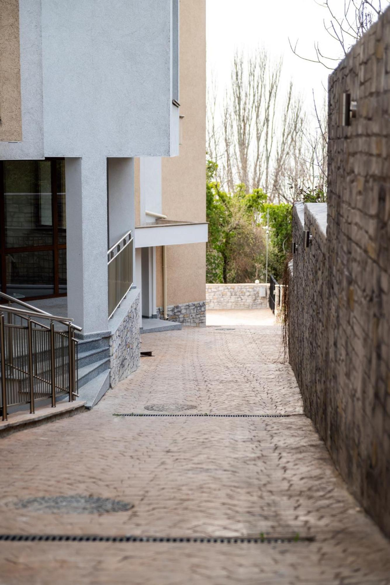 Queen'S Garden Balchik Apartment Екстер'єр фото