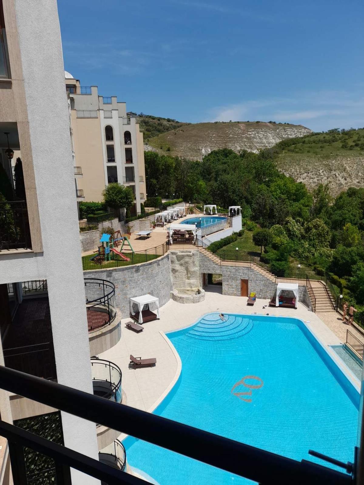 Queen'S Garden Balchik Apartment Екстер'єр фото