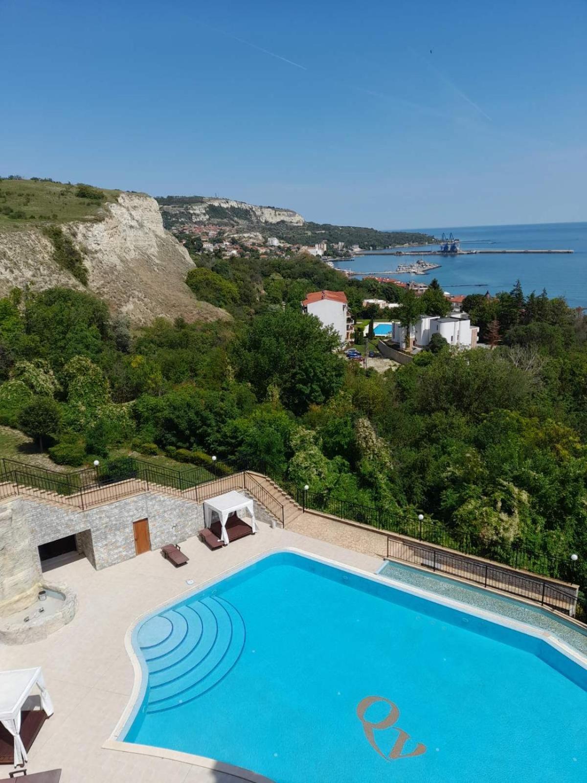 Queen'S Garden Balchik Apartment Екстер'єр фото