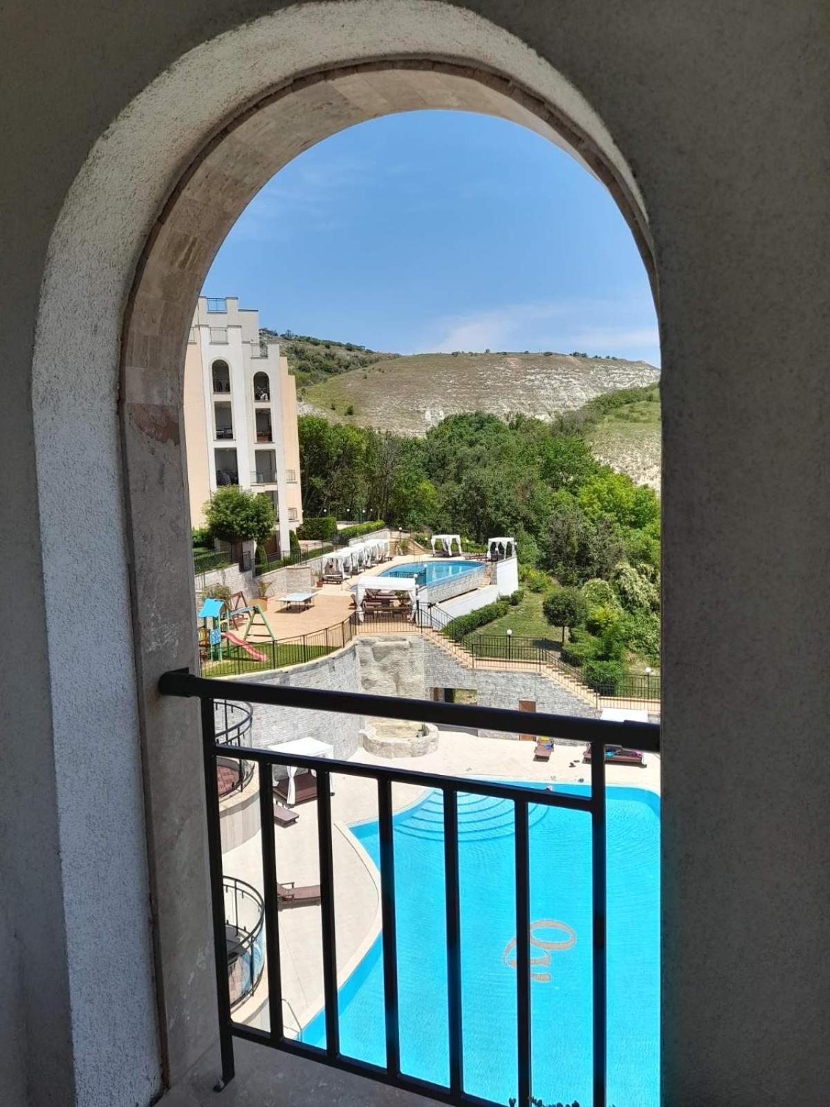 Queen'S Garden Balchik Apartment Екстер'єр фото